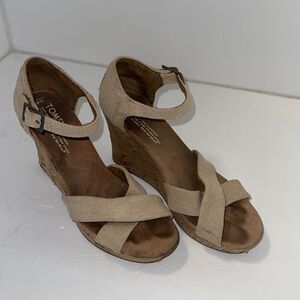 TOMS Sienna Burlap Ankle Strap Cork Wedge Sandals size 6.5